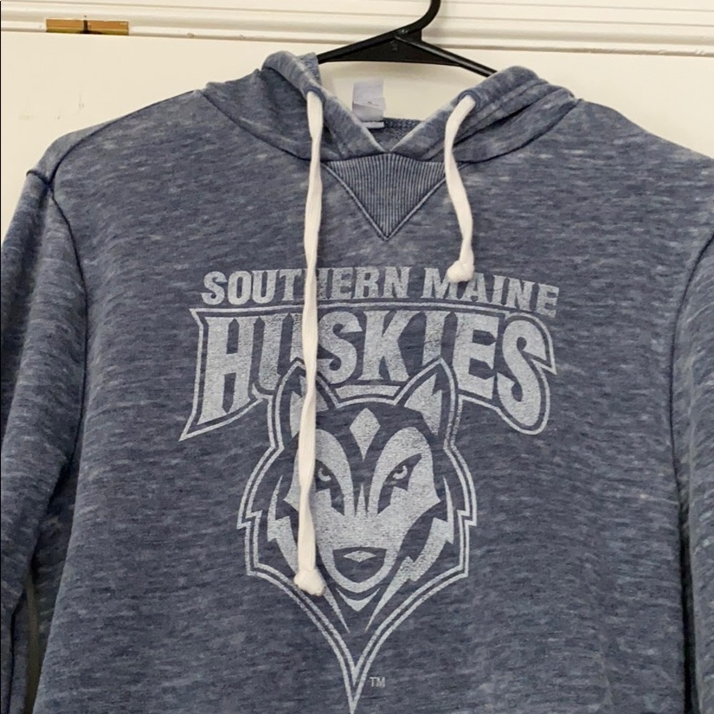 maine sweatshirt